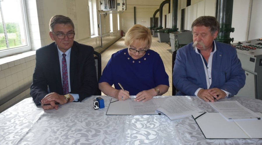 cwż-podpisanie-umowy-86