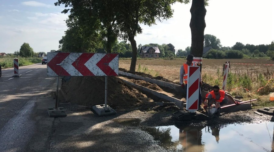  budowa chodnika przy drodze nr 502 (2)