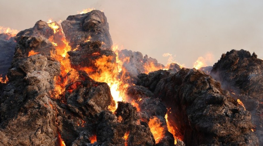 fot.Krzysztof Firko pożar sterty słomy (33)