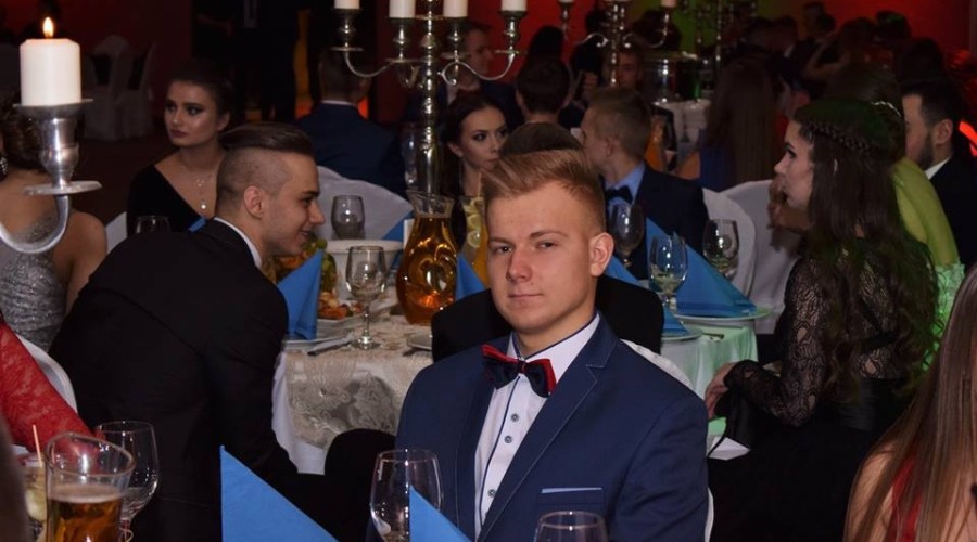 studniówka liceum 2019 r (13)