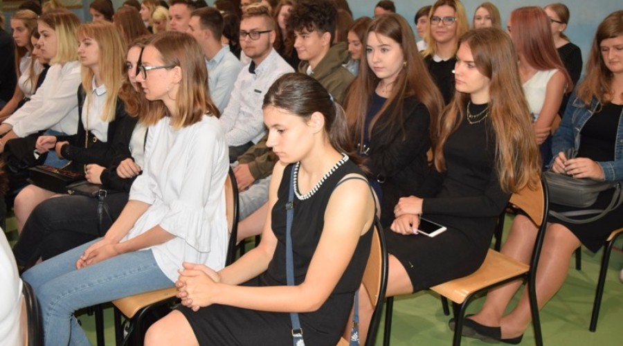 poczatek roku szkolnego liceum zs nr 1 (18)