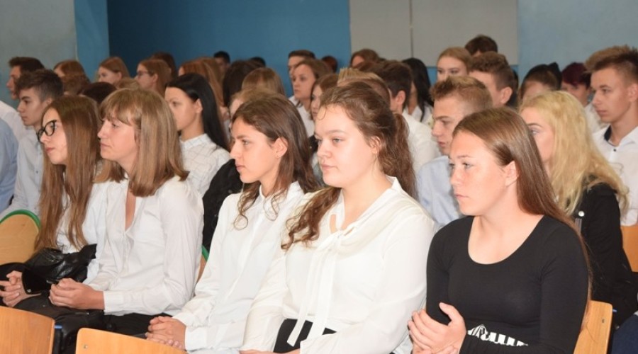 poczatek roku szkolnego liceum zs nr 1 (47)