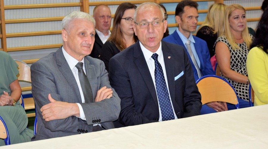 poczatek roku szkolnego liceum zs nr 1 (57)