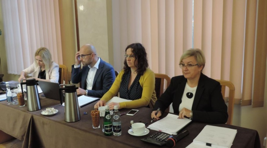 sesja rady powiatu (6)