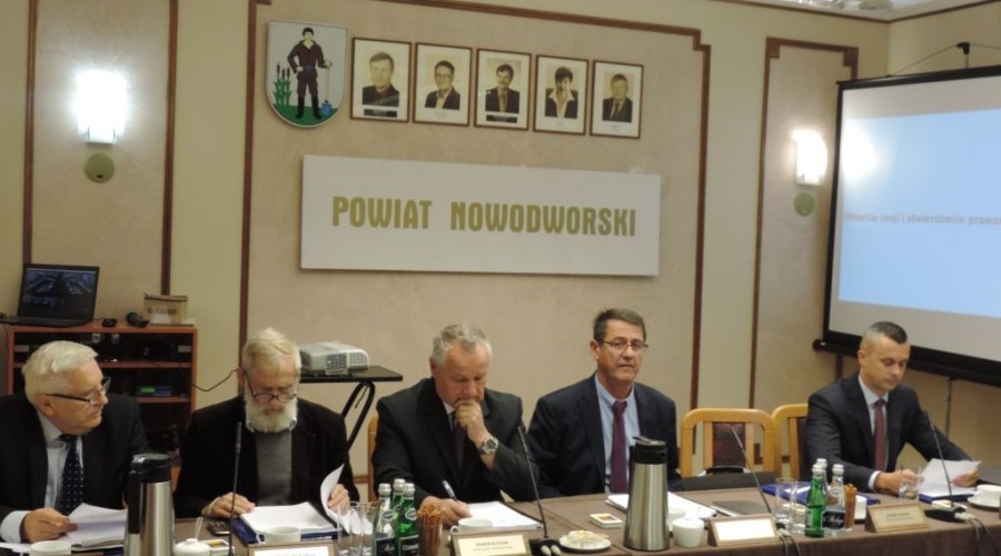 sesja rady powiatu (7)