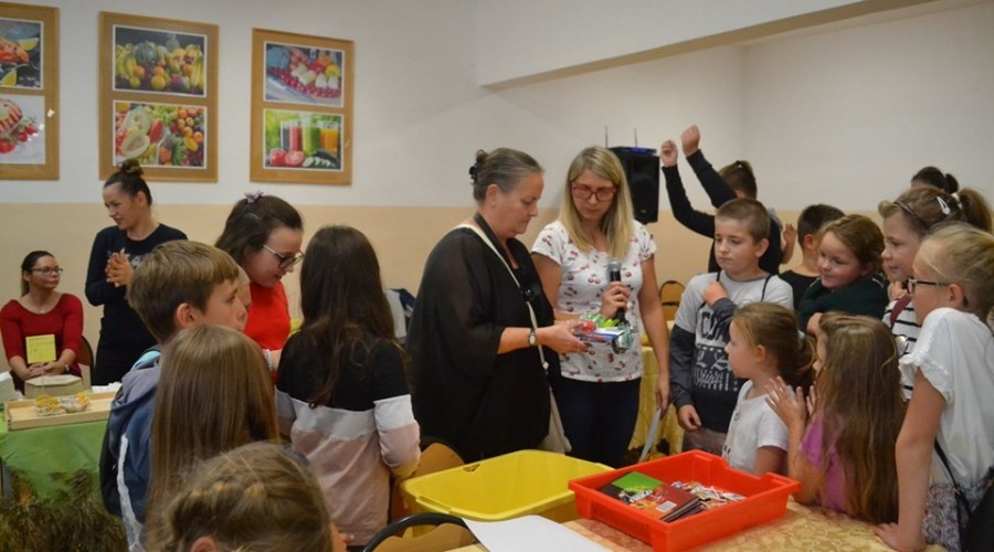 72042896_985338291829618_2716028311720427520_n