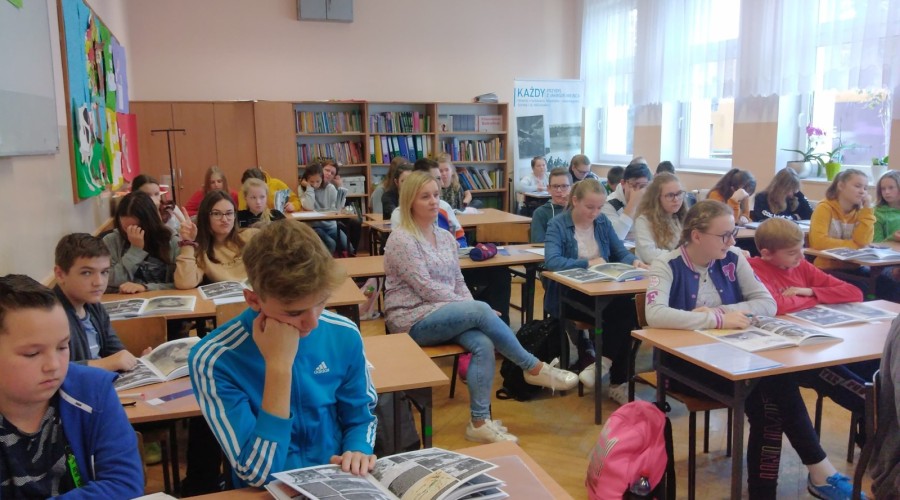 Tujsk. Niezwykła lekcja historii (3)