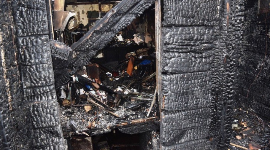 Izbiska-dom-po-pożarze-22