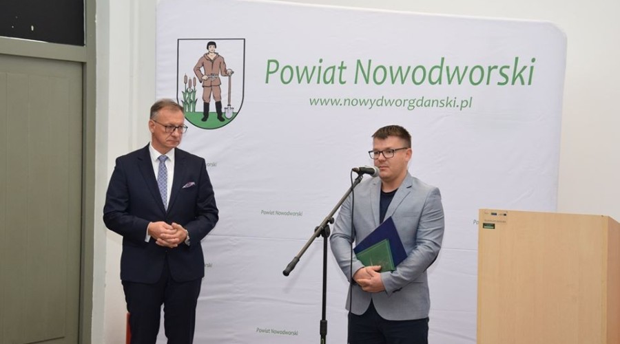 Gala wręczenia nagród Starosty Nowodworskiego (8)