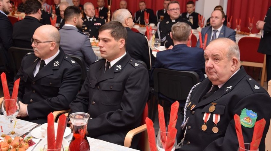 Wigilia strażaków ochotników z powiatu nowodworskiego (22)