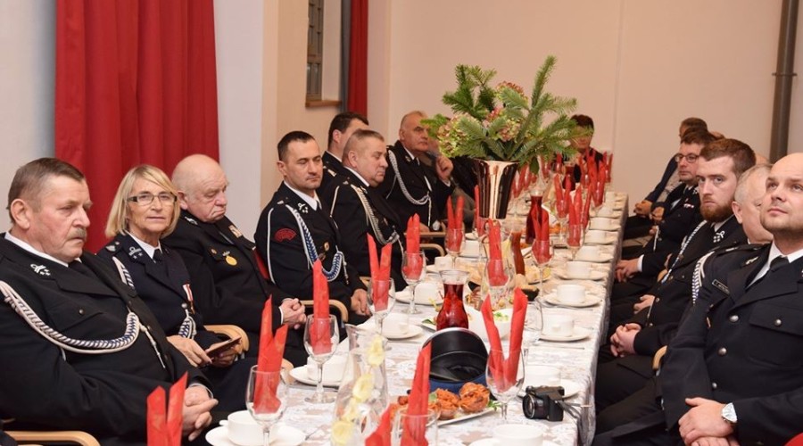 Wigilia strażaków ochotników z powiatu nowodworskiego (40)