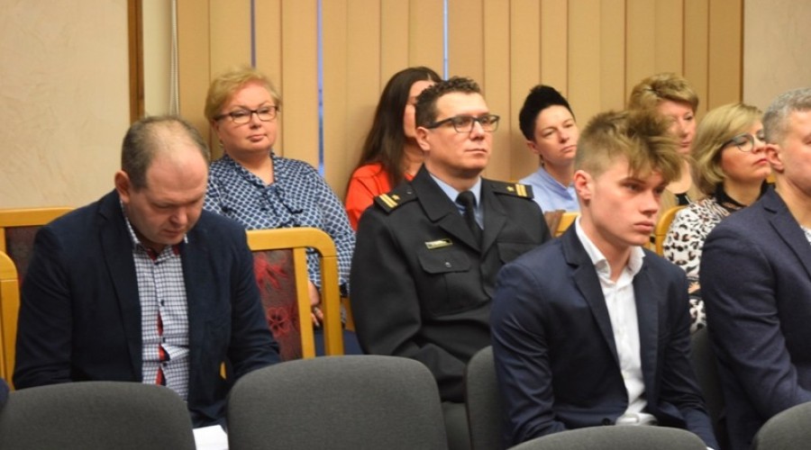 sesja budzetowa powiat nowodworski0119