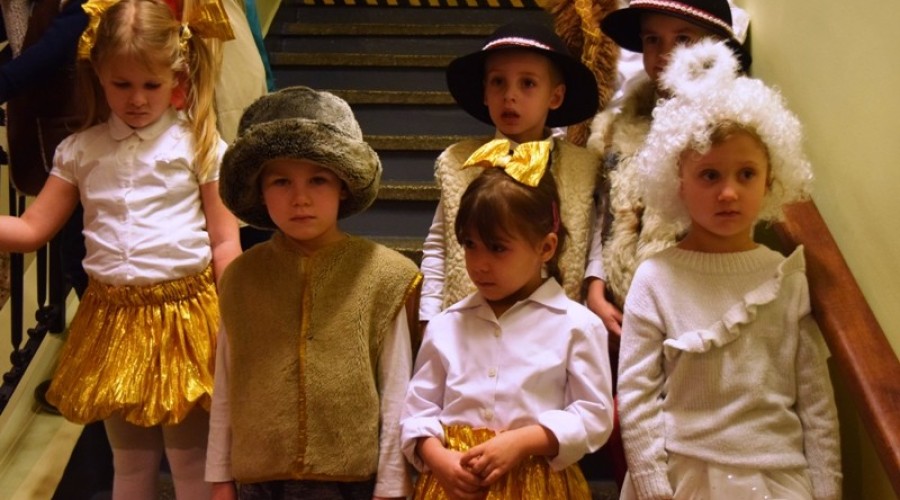 koncert przedszkolaków w starostwie04