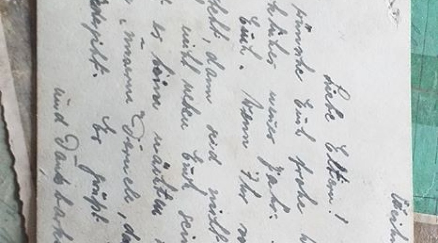 krynica morska znalezisko pod podlogą (12)