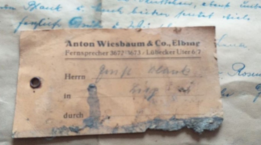 krynica morska znalezisko pod podlogą (17)