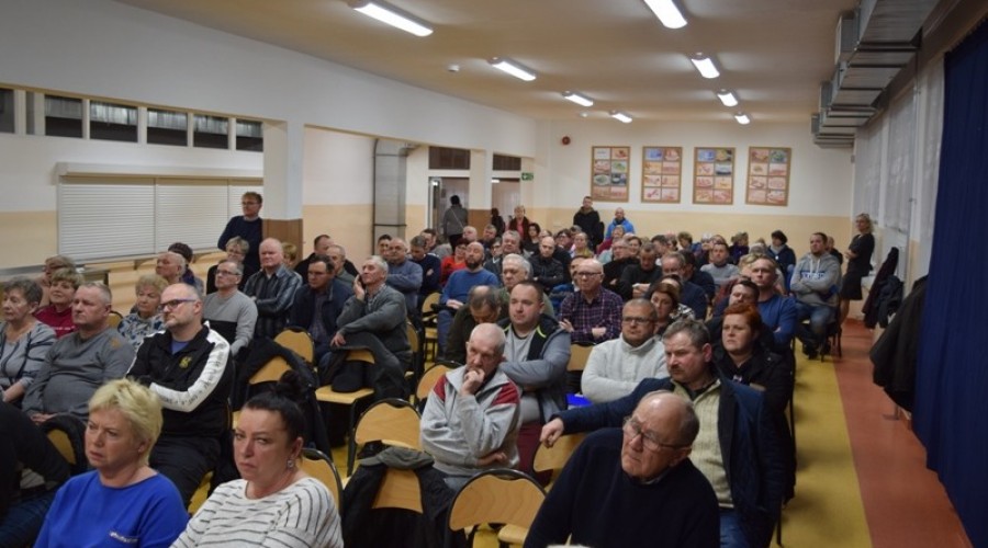 20200220 Sztutowo cmentarz spotkanie (4)