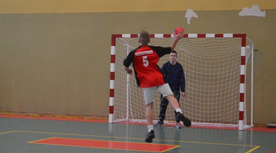 Powiatowe Igrzyska Młodzieży w Piłkę Ręczną (4)