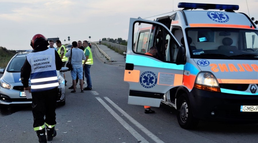 zderzenie czołowe Kmiecin (1)