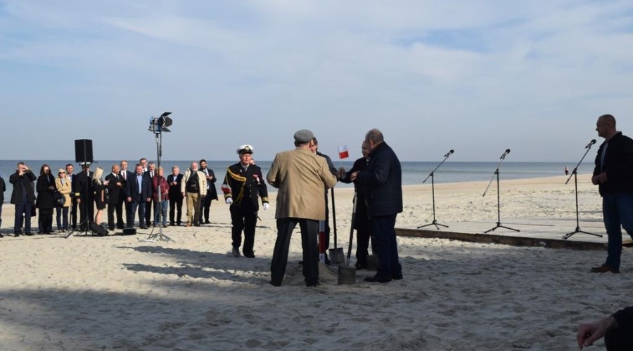 przekop. Słupek Kaczyńskiego (17)