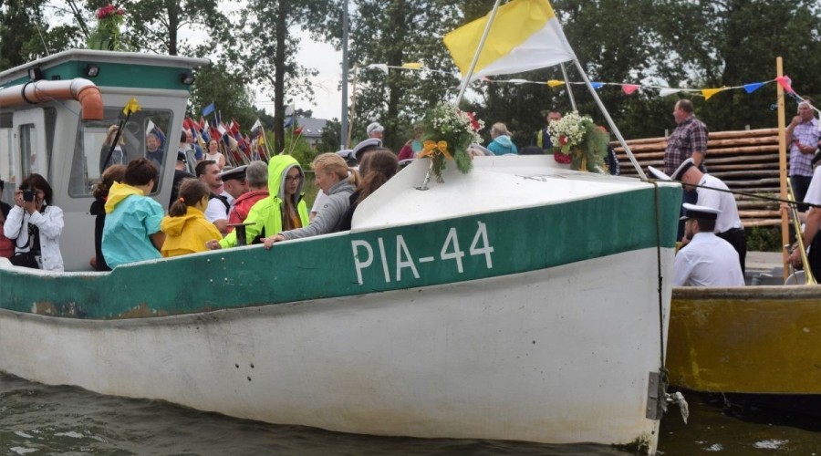 Dzień Rybaka. Święcenie łodzi. 2017 fot. Żuławy TV (21)