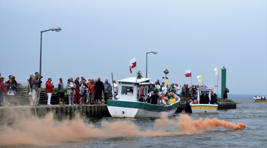 Dzień Rybaka. Święcenie łodzi. 2017 fot. Żuławy TV (23)