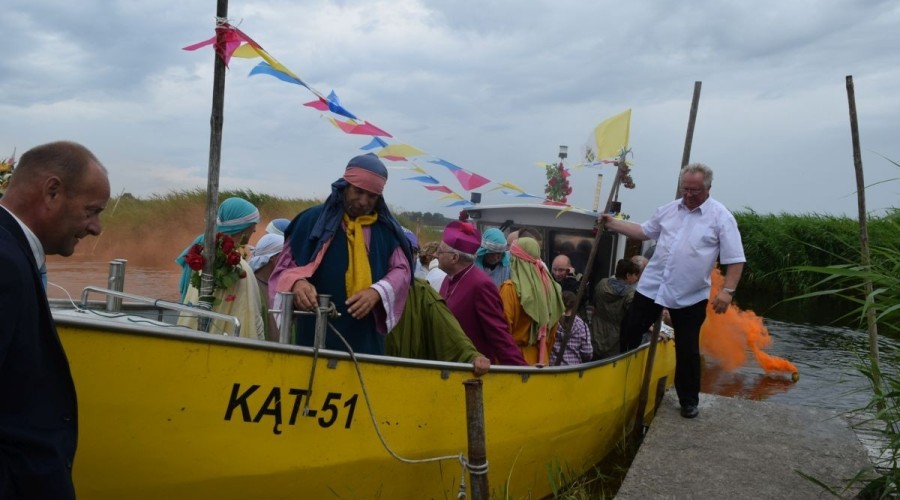 Dzień Rybaka. Święcenie łodzi. 2017 fot. Żuławy TV (37)