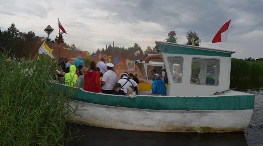 Dzień Rybaka. Święcenie łodzi. 2017 fot. Żuławy TV (41)