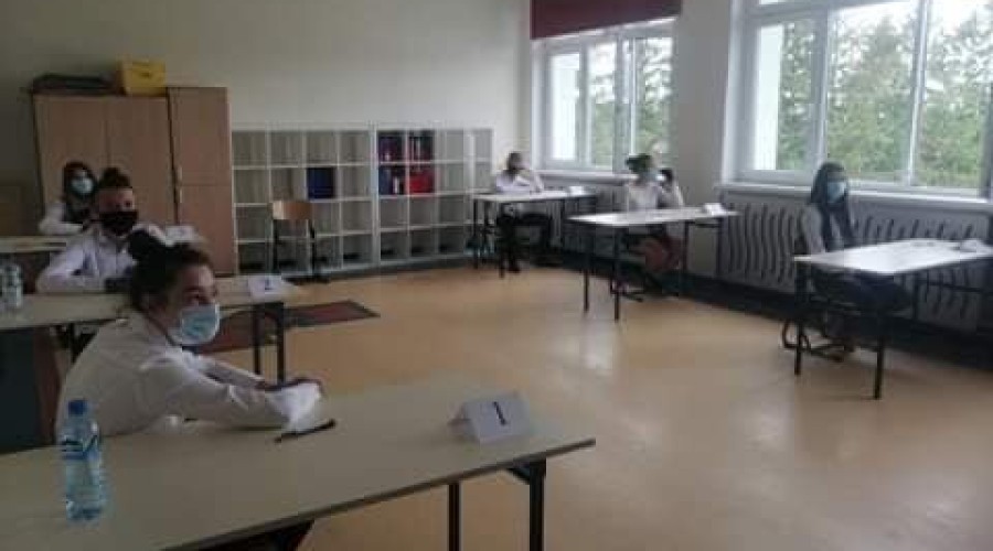 ośmioklasiści egzaminy 2020 Drewnica (13)