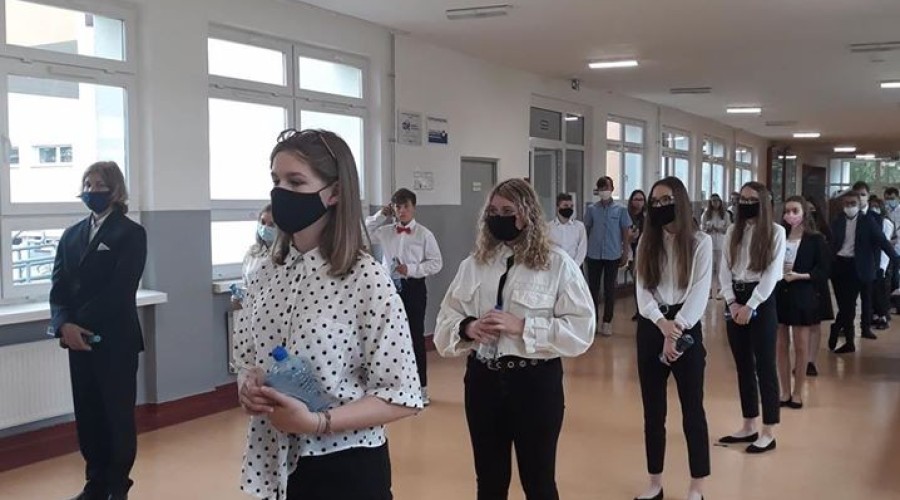 ośmioklasiści egzaminy 2020 Sztutowo (6)