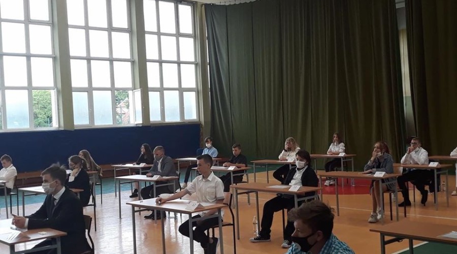 ośmioklasiści egzaminy 2020 Sztutowo (7)