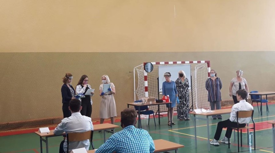 ośmioklasiści egzaminy 2020 Sztutowo (9)