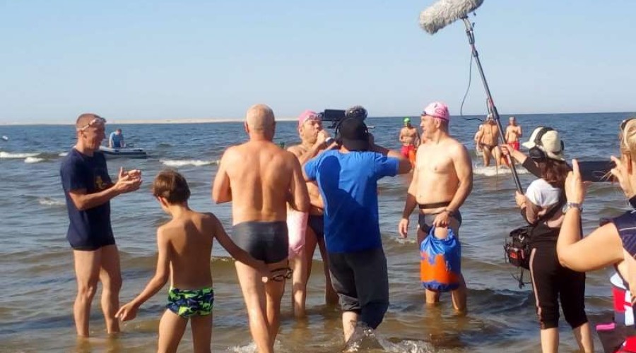 leszek naziemiec przepłynął wisłę wpław09