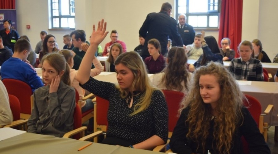 młodzież-zapobiega-pożarom001032