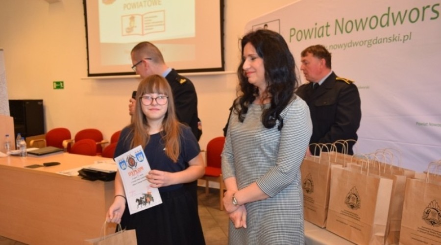 młodzież-zapobiega-pożarom001102