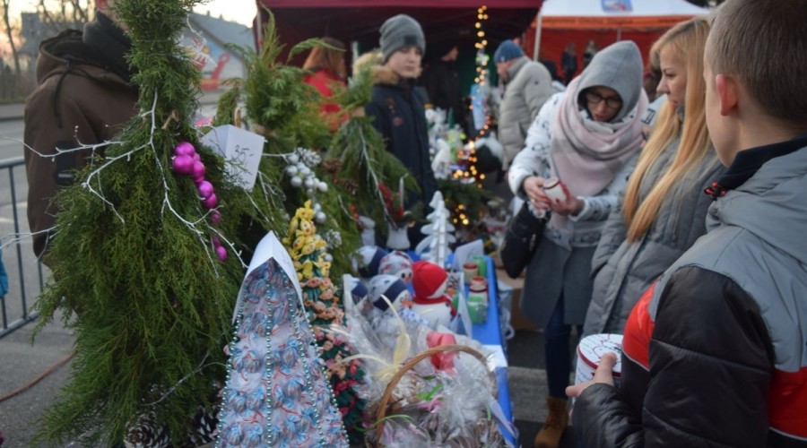 jarmark świąteczny stegna (1)