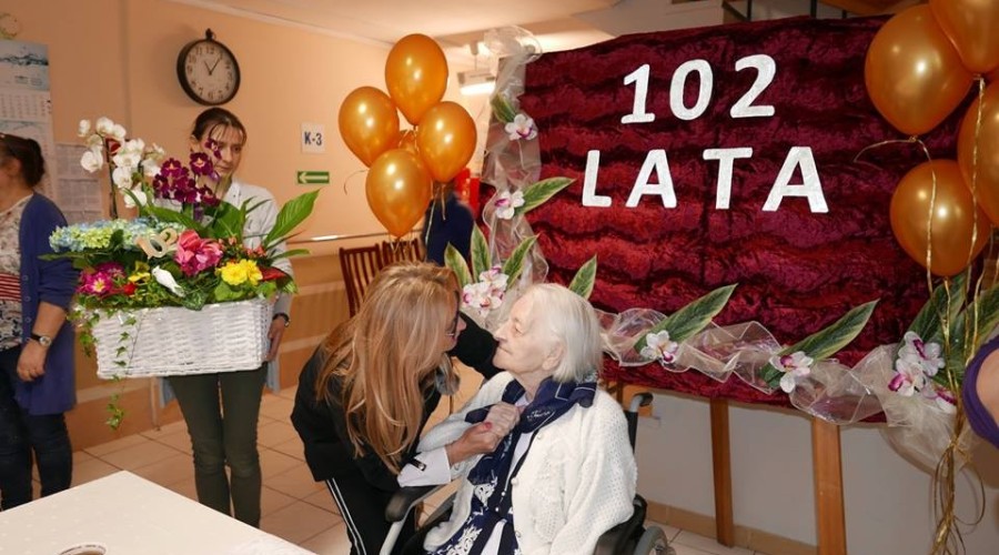 dom pomocy 102 urodziny (6)