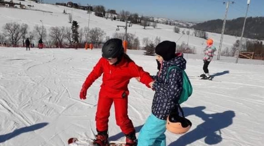 52702607_653487728441404_6496241814494773248_n