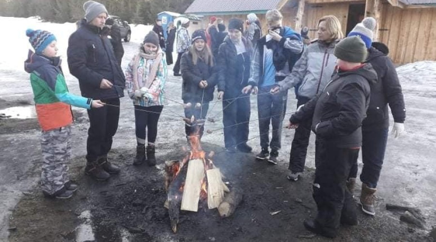 52819597_653487471774763_8813006624894484480_n