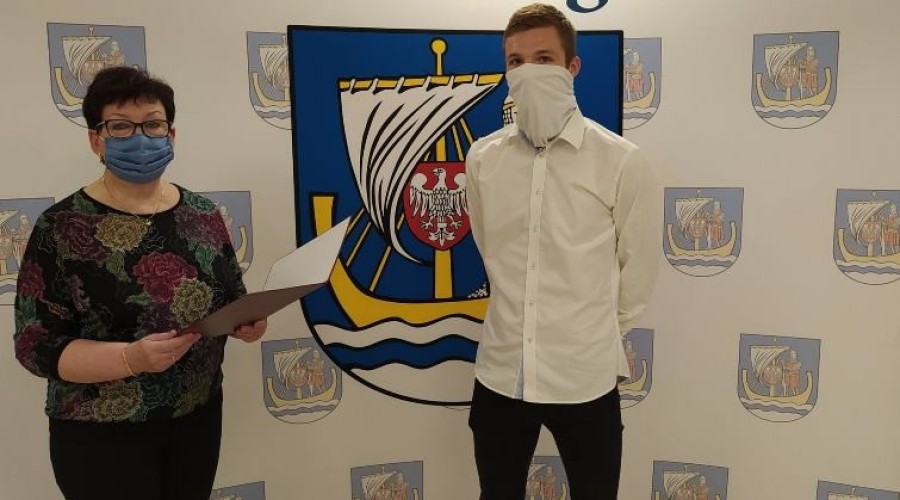 stypendia sportowe gmina stegna16