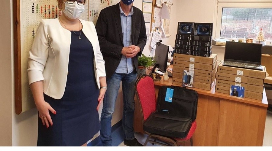 Krynica Morska. Laptopy do nauki zdalnej (2)