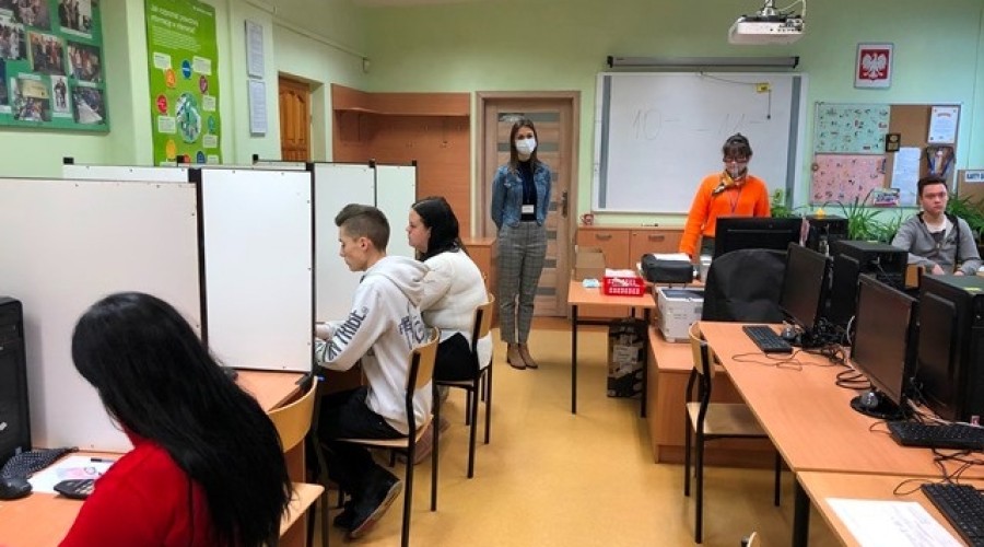 Egzaminy zawodowe w Zespole Szkół   (19)