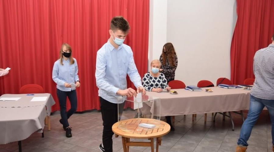 Nowy Dwór Gdański. Młodzieżowa Rada Miejska rozpoczęła pierwszą kadencję04