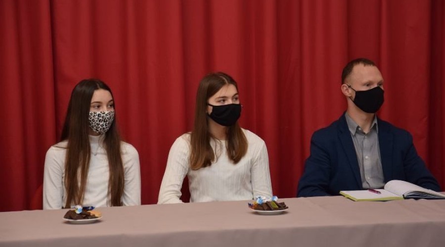 Nowy Dwór Gdański. Młodzieżowa Rada Miejska rozpoczęła pierwszą kadencję08