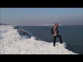 Mikoszewo. Torosy lodowe na plaży w Mikoszewie przy Ujściu Wisły do morza?❄️