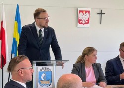 Wójt Gminy Sztutowo z wotum zaufania i absolutorium za 2025 rok