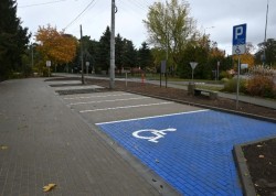 Nowe zatoki parkingowe w Jantarze już gotowe! Zakończono inwestycję przy DW 501 i ul. Morskiej