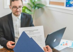 Finanse w dobie cyfryzacji: Przewodnik bankiera po pożyczkach online w Polsce