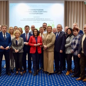 Nadwiślanski korytarz transportowy połączy autostradę z Mierzeją.