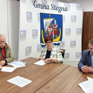 Przebudowa ul. Wiślanej w Mikoszewie. Gmina Stegna podpisała umowę na inwestycję wartą ponad 1,1 mln zł
