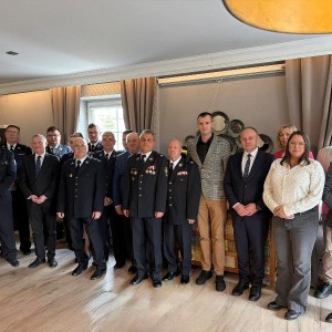 Burmistrz Jacek Michalski złożył życzenia strażakom z okazji Dnia Strażaka